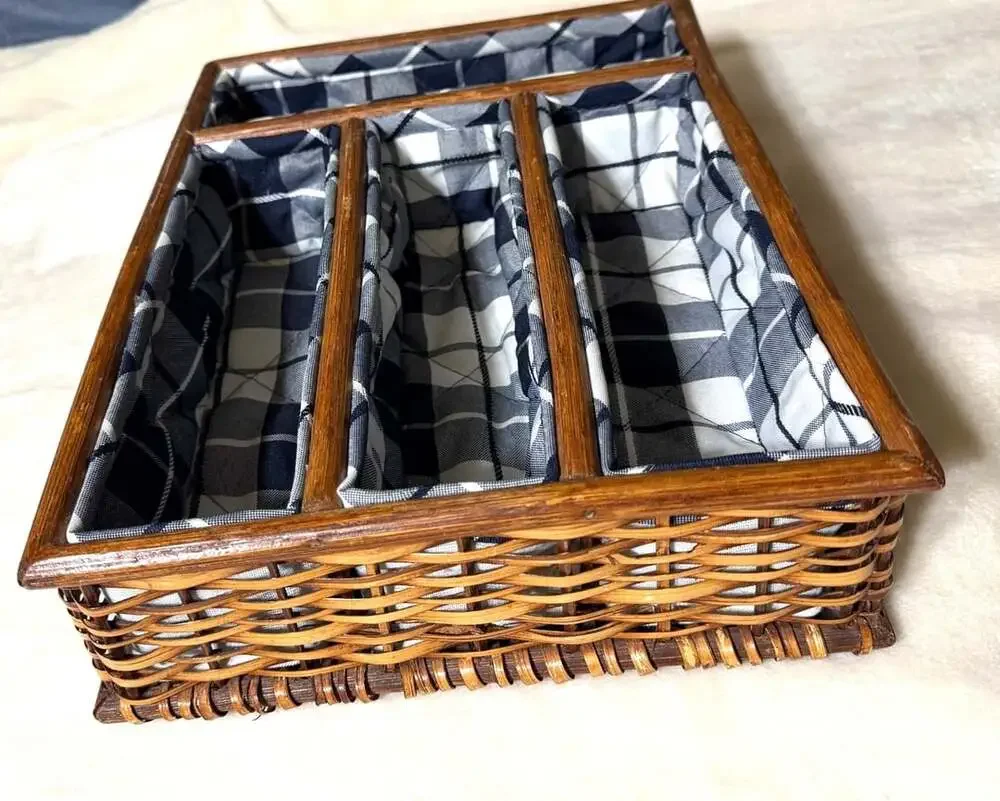 Handmade Wicker Storage Organizer Basket w/ Fabric Lining Compartments
